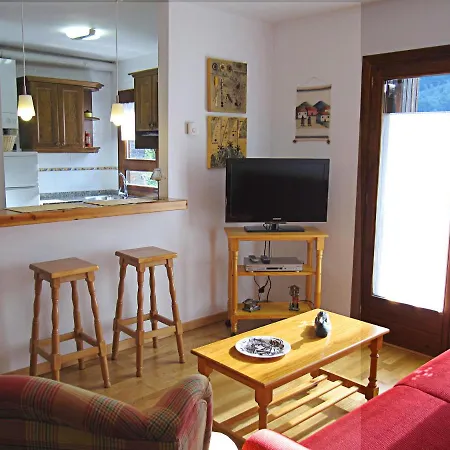 Les Llaus Apartamento Ribera de Cardós